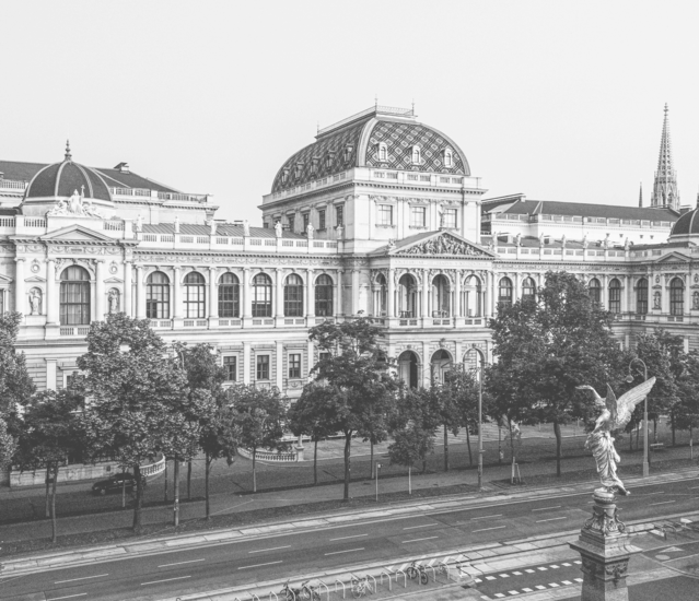 [Translate to Englisch:] Universität Wien, Hauptgebäude am Ring, in Schwarz-Weiß-Ansicht.