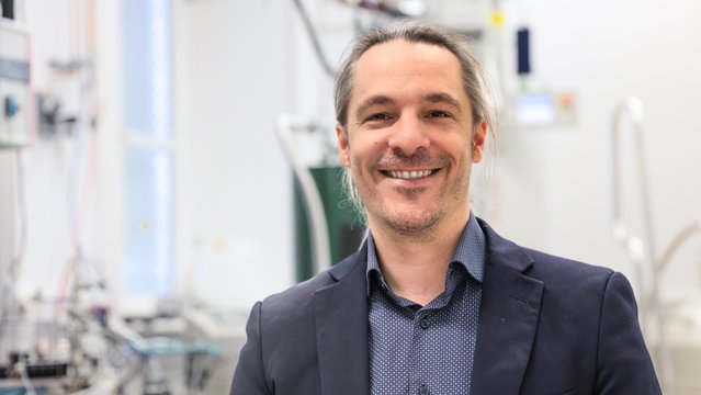 Portrait Dennis Kurzbach