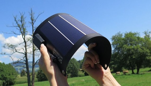 organic solar cells of a ring-like shape